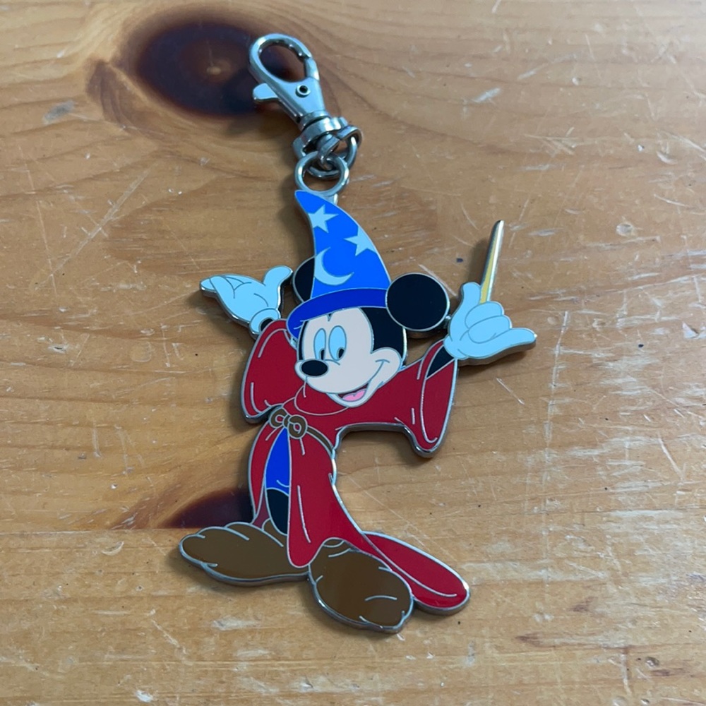 Disney Sorcerer Mickey Lanyard Clip